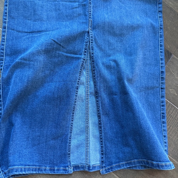 NWT! Rachel Zoe High Rise Maxi Denim Skirt Sz 4 - Picture 3 of 4